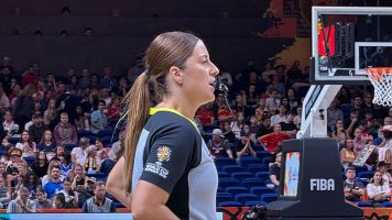 Ariadna Chueca, una de las 8 mujeres y la �nica espa�ola entre los 28 �rbitros FIBA en el Mundial
