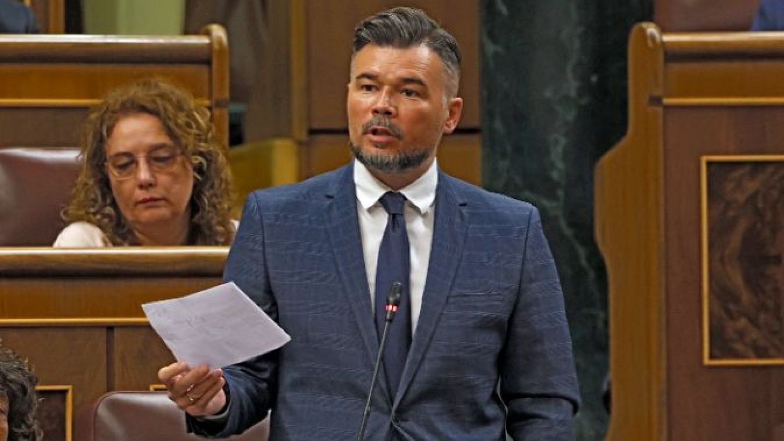 El portavoz de ERC en el Congreso, Gabriel Rufián, interviene durante la primera sesión de control del Congreso del curso político, este miércoles.