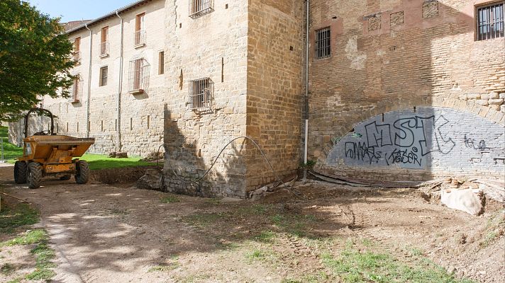 Telenavarra - Las excavaciones arqueológicas vuelven a la trasera de la catedral