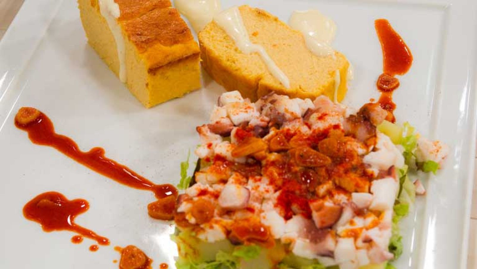 Saber cocinar - Pastel de cabracho con ensalada de pulpo