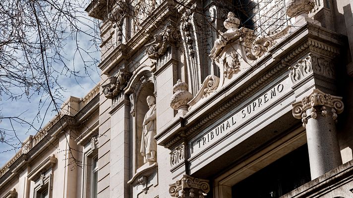 Telediario 2 - El Tribunal Supremo frenó la 'ley de nietos' para preservar la "transparencia" de las elecciones