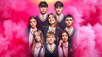 Playz revoluciona el consumo juvenil con 'Est�pido Cupido', su primera "impro-serie" vertical