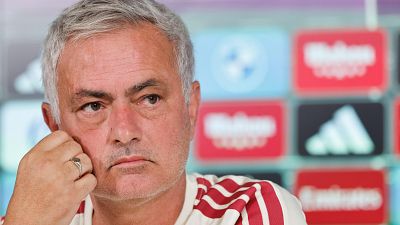 Mourinho muestra su colmillo: "Ninguna pregunta sobre los penaltis, extra�o"