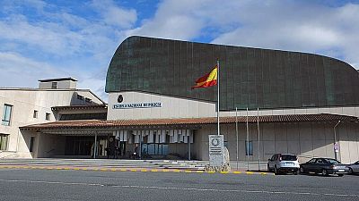 Exterior de la Escuela Nacional de Polic�a de �vila
