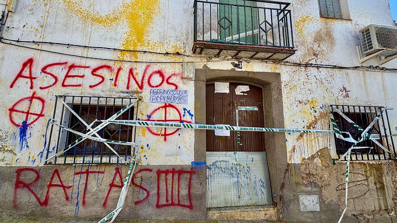 La reconstrucción del crimen de Francisca Cadenas, la vecina de Hornachos, ha finalizado este lunes tras más de seis horas de diligencias