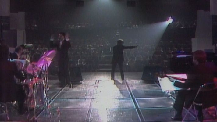 Música en el Archivo de RTVE - Raphael canta "Detenedla ya" (1990)