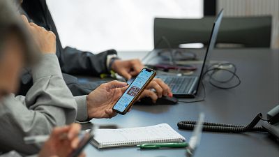 El Gobierno pone coto a los SMS fraudulentos