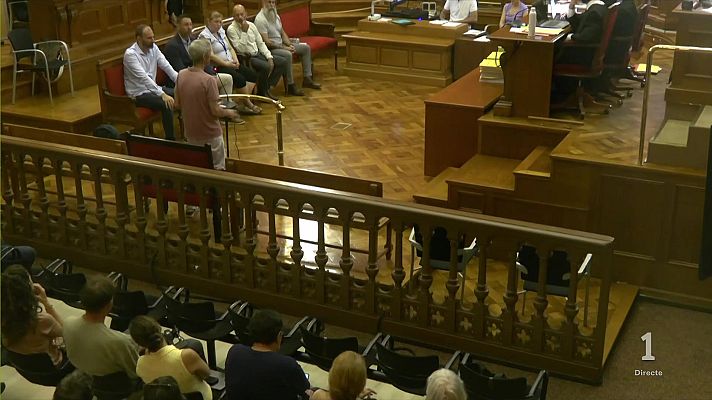L'Informatiu - Roger Español denuncia al judici de l’1-O un tret “de represàlia”