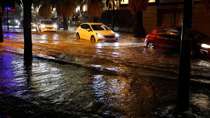 La noche en 24h - Las fuertes lluvias provocan inundaciones en Valencia y Barcelona