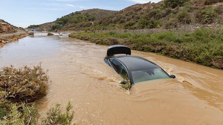 Noticias Murcia - La lluvia siembra el caos en Cartagena