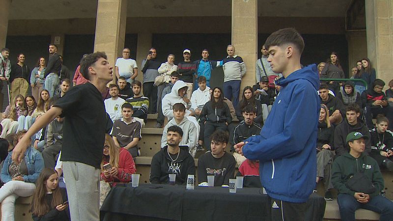 Los dos finalistas se miden en la última ronda