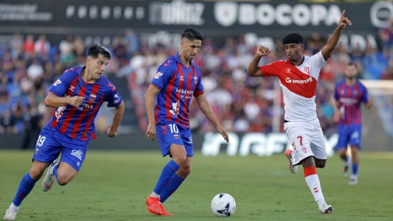 Eldense - Eibar, jornada 6 de Segunda Divisi�n