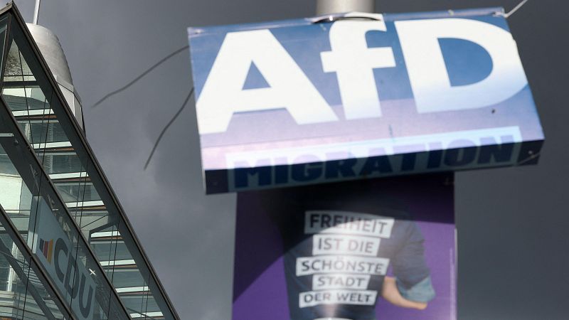 Un cartel electoral de Alternativa para Alemania en Berlín