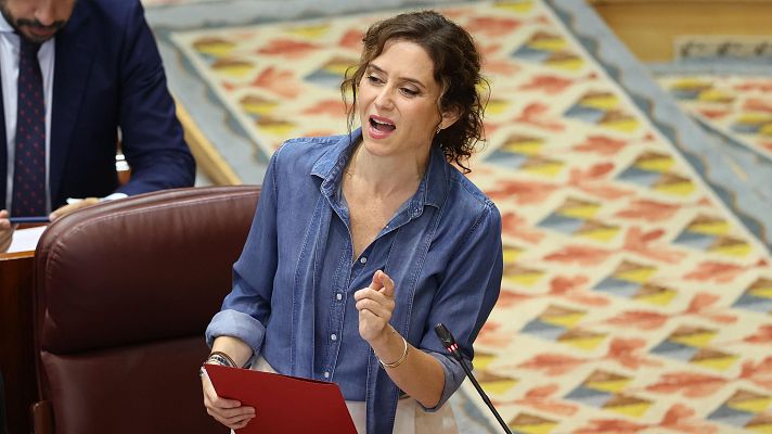 Telediario Fin de Semana - La oposición ve insuficientes las explicaciones de Ayuso sobre la polémica compra del ático por parte de la Comunidad de Madrid
