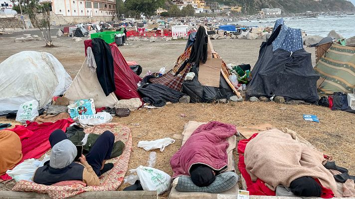 Telediario Fin de Semana - Miles de migrantes permanecen en las calles de Ceuta entre protestas vecinales