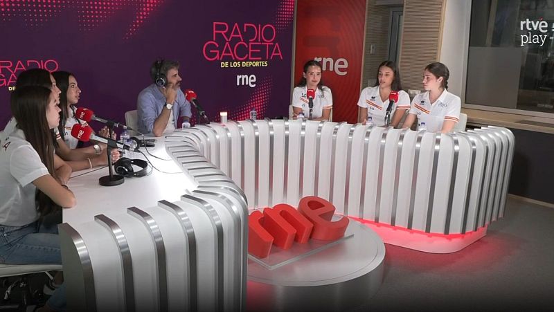 Equipo de gimnasia r�tmica espa�ol: "�bamos con la mentalidad de ser campeonas del mundo"
