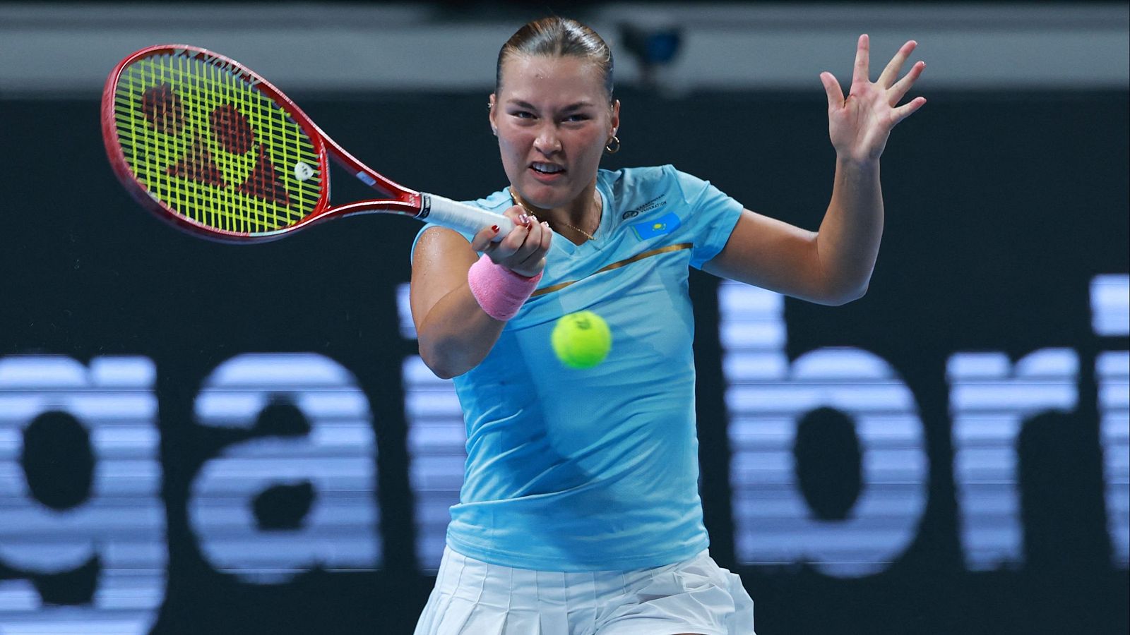 Cristina Bucsa cae ante Yuliya Putintseva en la la Billie Jean King Cup