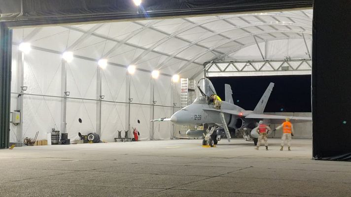 Telediario 1 - Dos cazas F-18 españoles se activan en Rumanía ante una alerta por drones rusos en la frontera con Ucrania