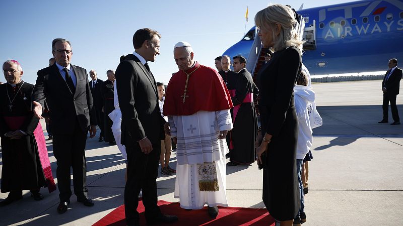 El papa visita Francia
