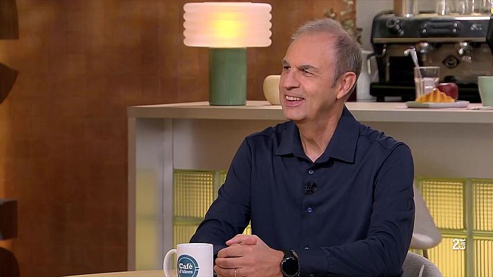 Cafè d'idees - Josep Maria Deu presenta el llibre 'El factor Puyal'