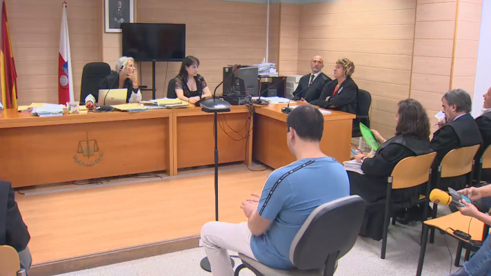 TeleCantabria - Finaliza sin acuerdo la audiencia preliminar por el caso del monitor de Villaescusa