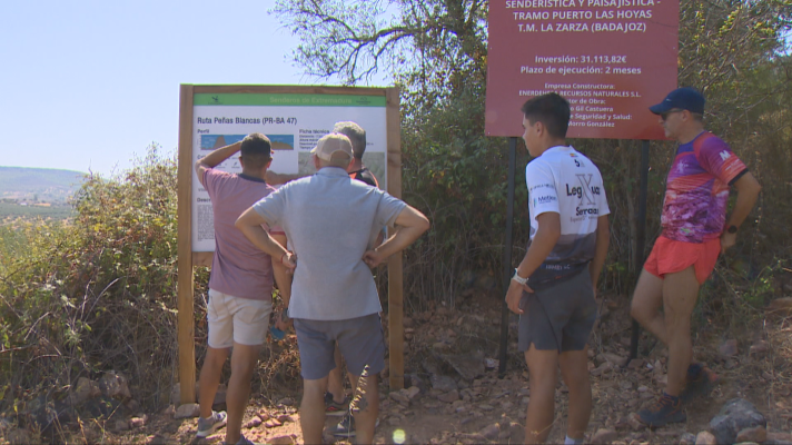 Noticias de Extremadura - Ruta Peñas Blancas, en la Zarza, finalista a Mejor Sendero Homologado