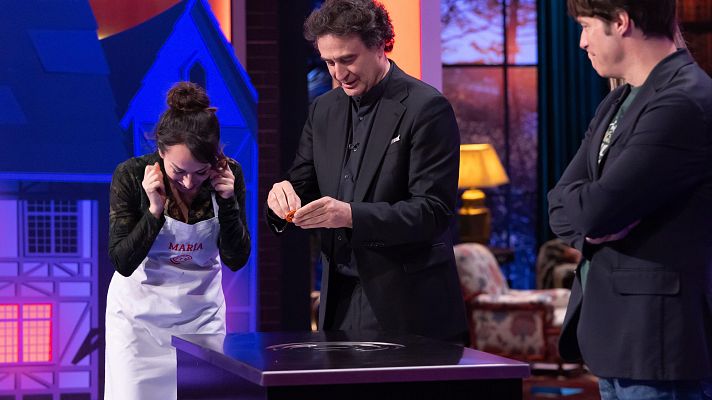 MasterChef Celebrity - María Escoté consigue el pin de la inmunidad en MasterChef Celebrity Legends
