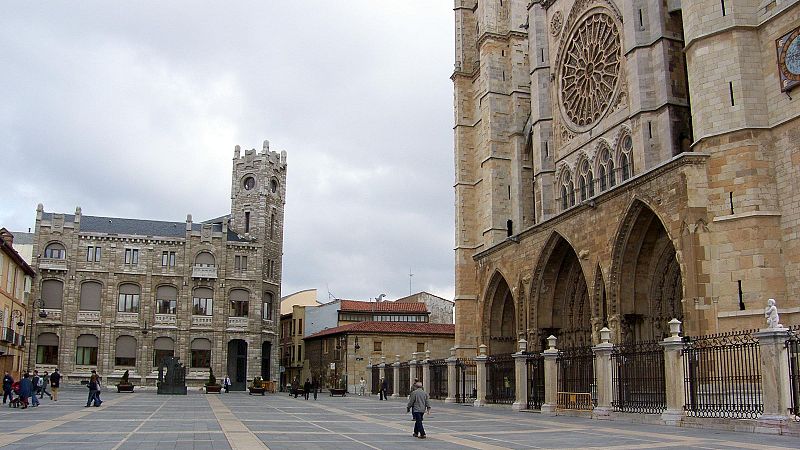 Plaza de León