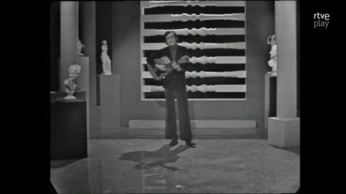 Programas y Concursos en el Archivo de RTVE - Andrés do Barro se presenta con un pupurrí musical