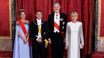 El rey defiende ante Macron que es "responsabilidad de todos" en la UE proteger la frontera exterior en Ceuta
