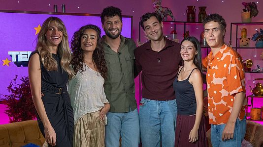 Xavi Lock, Marta Costa y Josep Cister reviven la boda de Curro y �ngela en 'Teleplanistas'