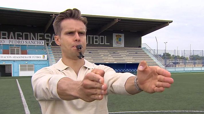 Noticias Aragón - Carlos Muñiz, árbitro aragonés de Primera División: "Lo que más valoro es lo difícil que es llegar hasta aquí"