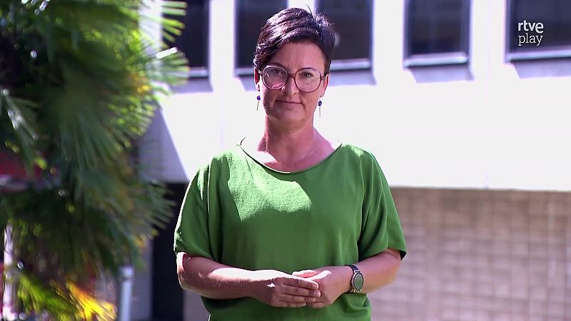 Marta Ribas, presidenta del Observatorio de Infancia, responde a una queja de la audiencia