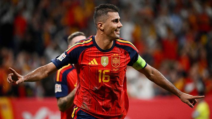 UEFA Nations League - Gol de Rodri en el minuto 35 del España - Chequia (2-0) | Nations League