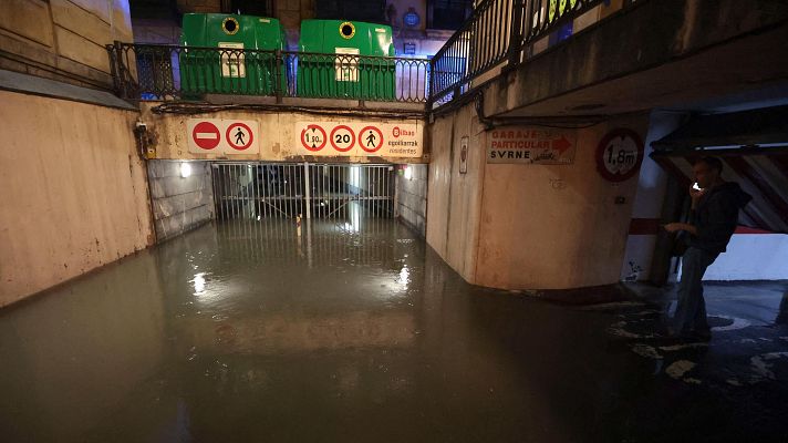 Telediario Fin de Semana - Bilbao evalúa los daños tras la fuerte tormenta del sábado