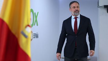 Abascal acusa a S�nchez de ser capaz de "manipular" las elecciones y pide que sean "libres y sin violencia"