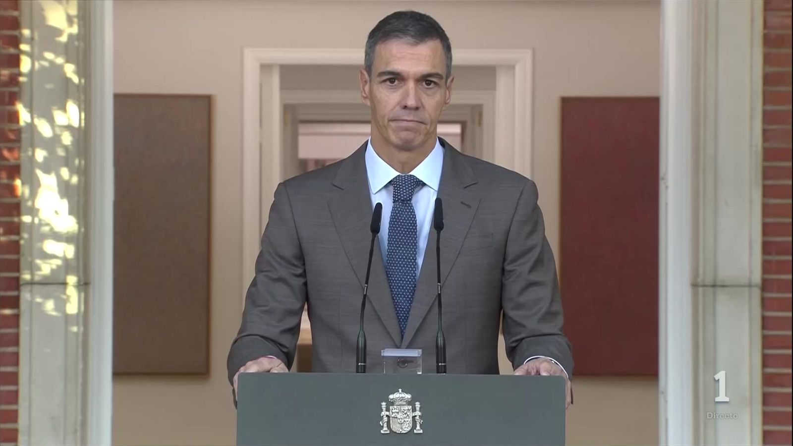 Telediario 2 en cuatro minutos  - 05/10/26
