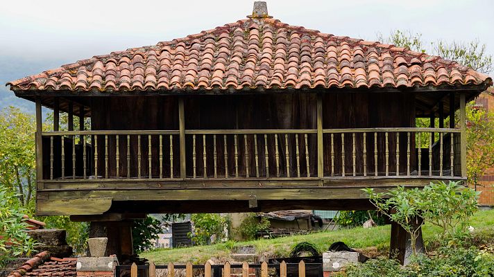 Panorama Regional - Hórreos, nuevas vidas después