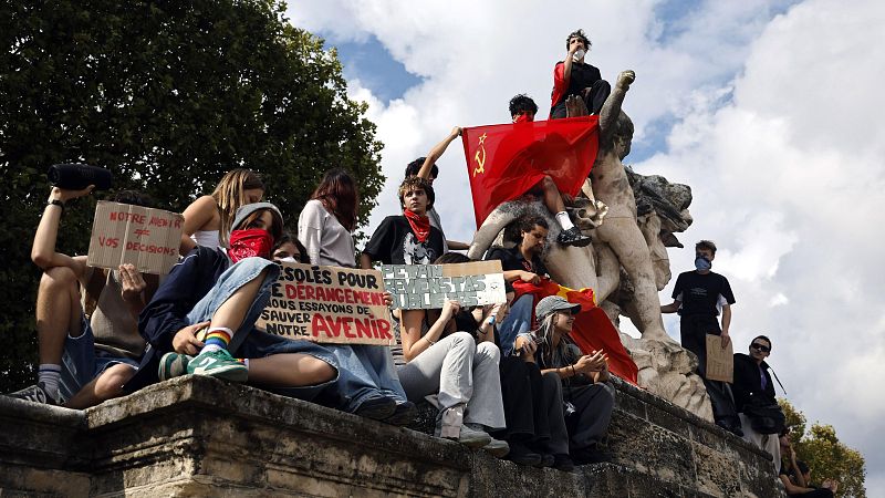 Las manifestaciones estudiantiles en Francia suman ya más de 5.000 detenidos, la mayoría menores de edad