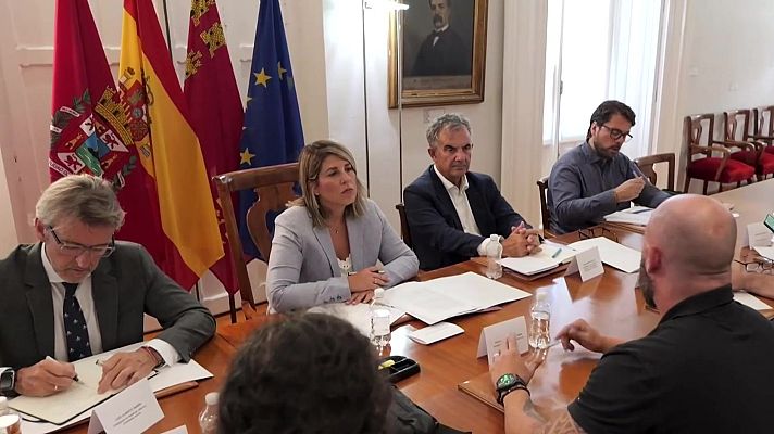 Noticias Murcia - Los trabajadores de NextPoint están a la espera de saber que será de su futuro