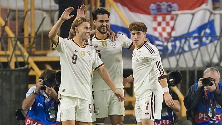 UEFA Nations League - Mikel Merino marca el segundo gol en el 90' en Split (1-2)