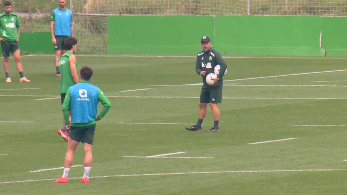 TeleCantabria - Vuelven los internacionales al Racing