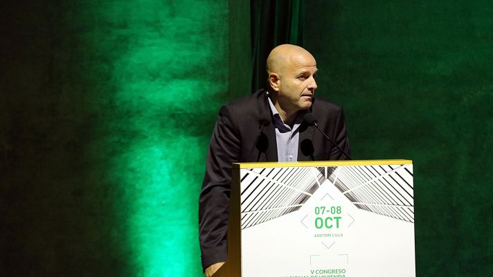 L'Informatiu - El sector immobiliari reclama un pacte d'Estat en habitatge