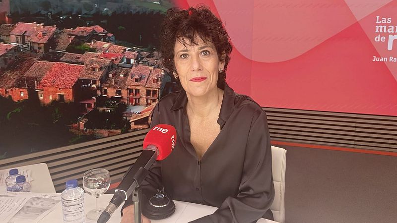 elma saiz ministra