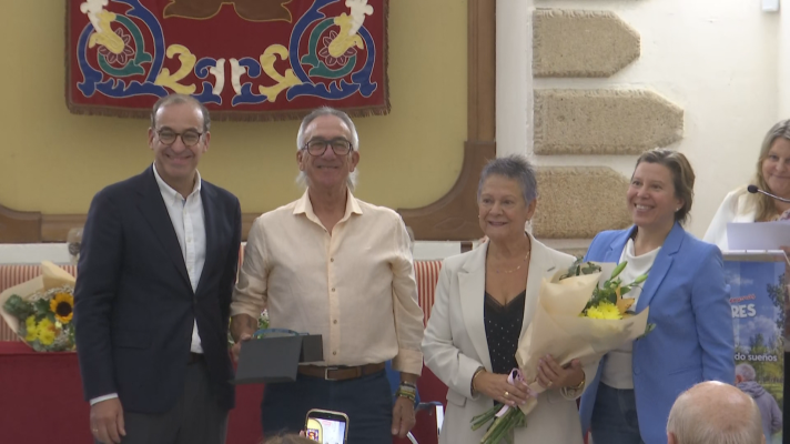 Noticias de Extremadura - Los matrimonios longevos de Cáceres reciben un homenaje