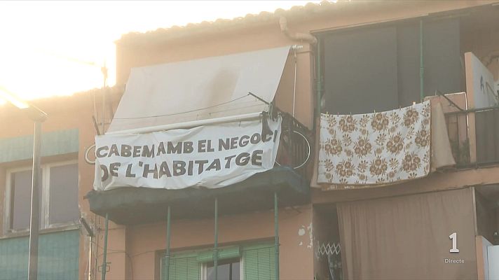 L'Informatiu - Veïns d'uns blocs de Girona denuncien pressions per abandonar casa seva