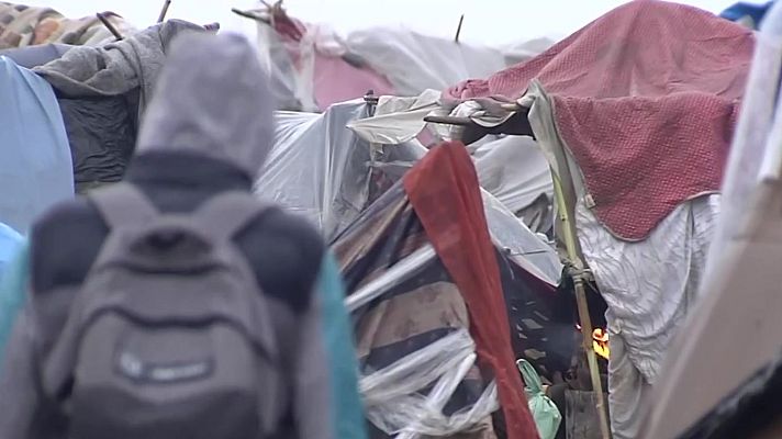  - Delegación del Gobierno y los vecinos trazan un mapa para localizar a los migrantes que continúan en las barriadas