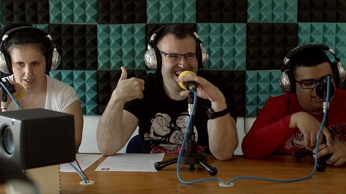 De seda y hierro - Mucho que decir