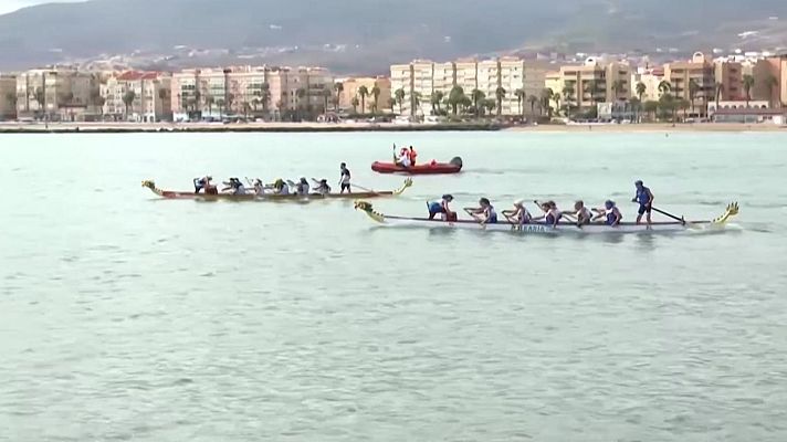 Teledeporte - Paladas contra el cáncer de mama con las Dragonas de Sevilla