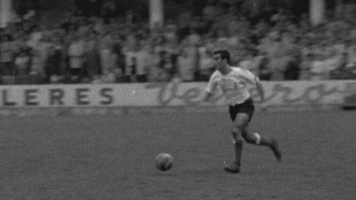 TeleCantabria - Fallece Chisco, José María Salcines, jugador del Racing, a los 83 años
